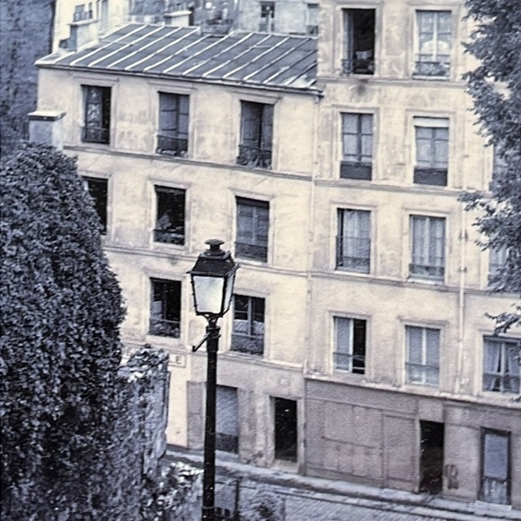 Picture Photo Framed People in the City with Cobblestone Streets - Picture 2 of 8